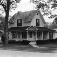 Hudson_N_180_image.jpg