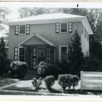 Montgomery_E_46_image.jpg