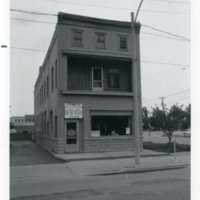 Pearl_W_22_image.jpg