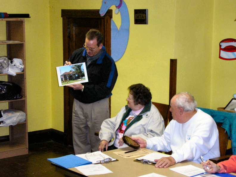 2004 11 16 17 33 51a - Honoring Jan and Leo Lehman