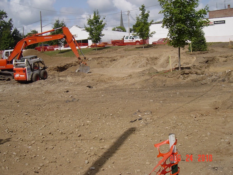 2010-08-24 12-10-28