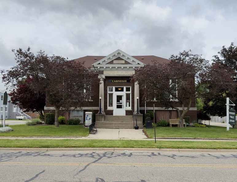 2026-05-20 12-41-47 - Bronson Front